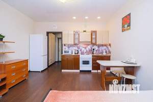 Студия квартира, посуточно, 30м2, 2/24 этаж