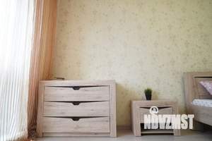 1-к квартира, посуточно, 60м2, 1/1 этаж