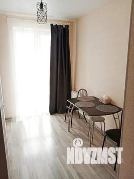 1-к квартира, посуточно, 40м2, 8/17 этаж