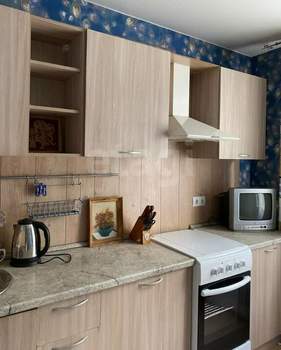2-к квартира, на длительный срок, 58м2, 1/10 этаж