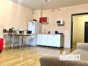 1-к квартира, посуточно, 32м2, 2/10 этаж