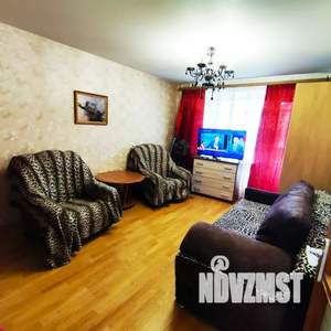 1-к квартира, посуточно, 44м2, 4/12 этаж