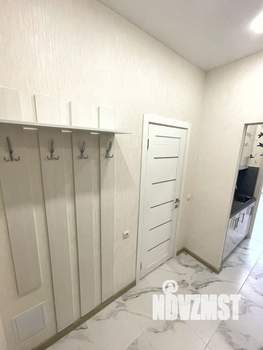 Студия квартира, посуточно, 32м2, 1/24 этаж