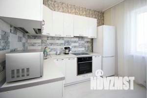 1-к квартира, посуточно, 38м2, 11/24 этаж