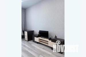 1-к квартира, посуточно, 38м2, 4/18 этаж