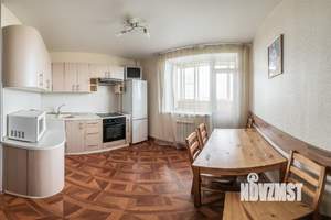 1-к квартира, посуточно, 38м2, 11/16 этаж