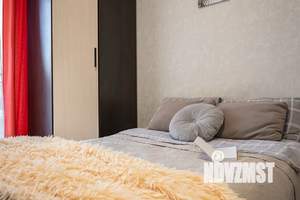 1-к квартира, посуточно, 32м2, 1/10 этаж