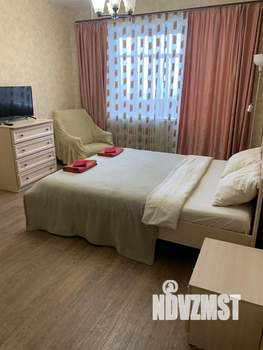 1-к квартира, посуточно, 34м2, 4/9 этаж