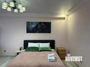 Студия квартира, посуточно, 39м2, 10/15 этаж