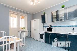 1-к квартира, посуточно, 40м2, 5/10 этаж