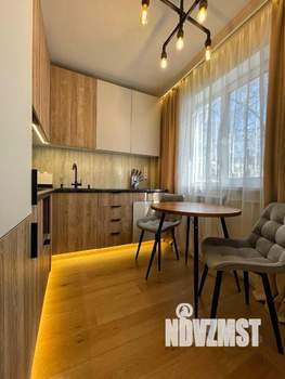 1-к квартира, посуточно, 33м2, 1/5 этаж