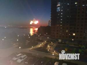 Студия квартира, посуточно, 28м2, 1/18 этаж