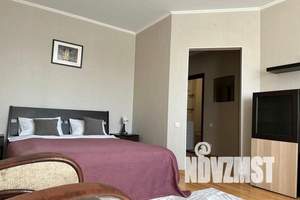 1-к квартира, посуточно, 40м2, 7/17 этаж