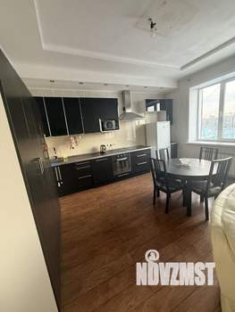 6-к квартира, на длительный срок, 210м2, 9/10 этаж