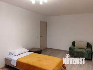 2-к квартира, посуточно, 43м2, 1/5 этаж