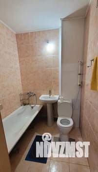 Студия квартира, посуточно, 32м2, 6/10 этаж