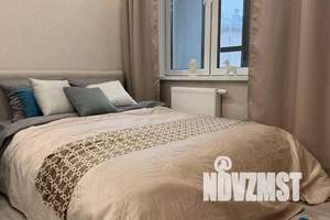 1-к квартира, посуточно, 38м2, 4/25 этаж