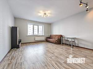 Студия квартира, на длительный срок, 28м2, 1/10 этаж