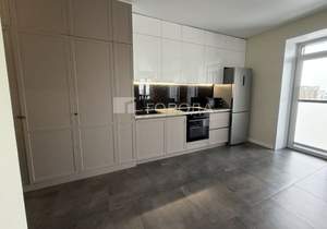 Студия квартира, на длительный срок, 37м2, 16/17 этаж