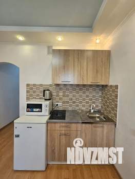 Студия квартира, посуточно, 19м2, 13/17 этаж