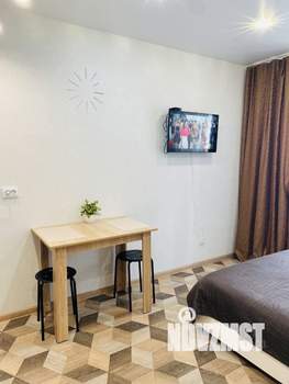 Студия квартира, посуточно, 25м2, 2/17 этаж