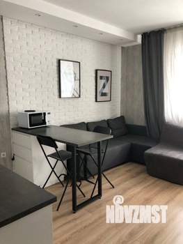 Студия квартира, посуточно, 30м2, 18/24 этаж