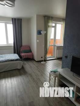Студия квартира, посуточно, 36м2, 5/17 этаж