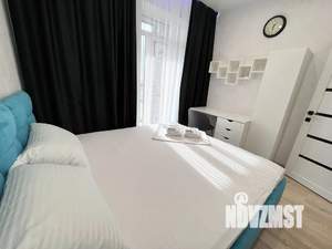 2-к квартира, посуточно, 45м2, 21/23 этаж