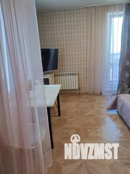 Студия квартира, посуточно, 30м2, 20/25 этаж