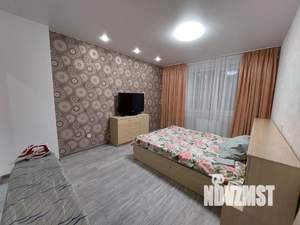 1-к квартира, посуточно, 38м2, 4/25 этаж