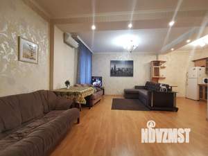 2-к квартира, посуточно, 88м2, 13/16 этаж