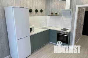 1-к квартира, посуточно, 35м2, 15/22 этаж