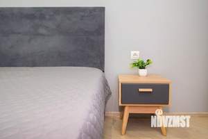 Студия квартира, посуточно, 40м2, 8/15 этаж