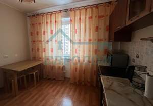 1-к квартира, на длительный срок, 40м2, 8/10 этаж