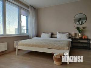 1-к квартира, посуточно, 38м2, 20/25 этаж