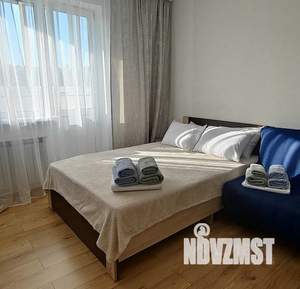 Студия квартира, посуточно, 30м2, 6/25 этаж