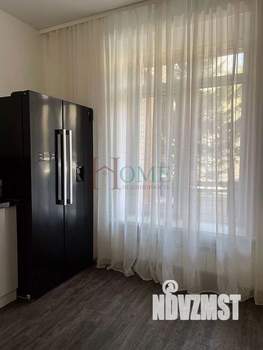 3-к квартира, на длительный срок, 130м2, 1/5 этаж