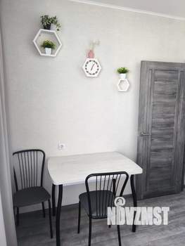 1-к квартира, посуточно, 32м2, 9/10 этаж