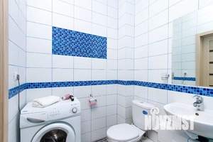 Студия квартира, посуточно, 35м2, 3/20 этаж