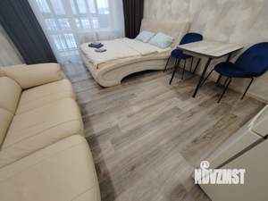 Студия квартира, посуточно, 31м2, 7/25 этаж