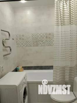 Студия квартира, посуточно, 33м2, 7/10 этаж