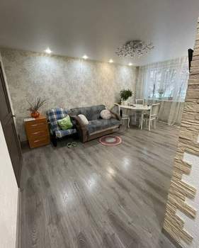 3-к квартира, на длительный срок, 59м2, 1/5 этаж