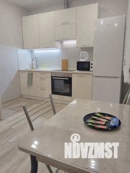 3-к квартира, посуточно, 65м2, 15/25 этаж