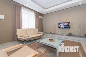 1-к квартира, посуточно, 61м2, 1/1 этаж