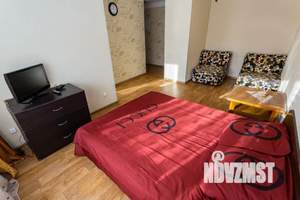 1-к квартира, посуточно, 35м2, 3/5 этаж