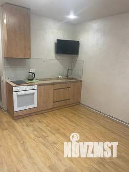 Студия квартира, посуточно, 28м2, 3/24 этаж