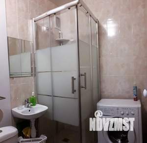 1-к квартира, посуточно, 32м2, 2/5 этаж