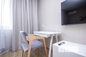 1-к квартира, посуточно, 49м2, 14/25 этаж