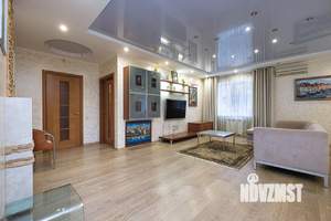 4-к квартира, на длительный срок, 130м2, 7/9 этаж