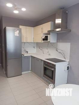 1-к квартира, на длительный срок, 54м2, 8/10 этаж